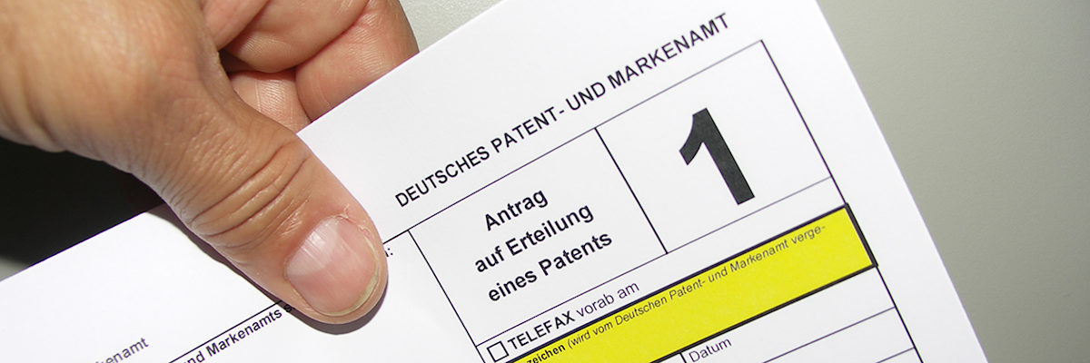 Hand Patent Patentanmeldung Papier Formular