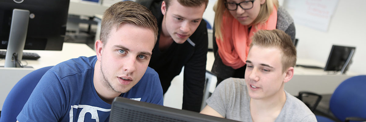 PC Schulungsraum ÜLU BTZ Ausbildung 1