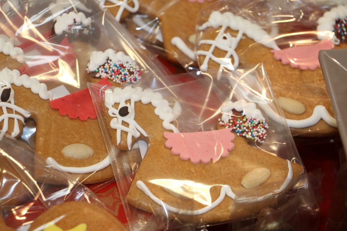 Weihnachtsbäckerei 28