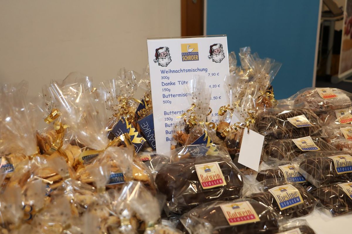 Weihnachtsbäckerei 40