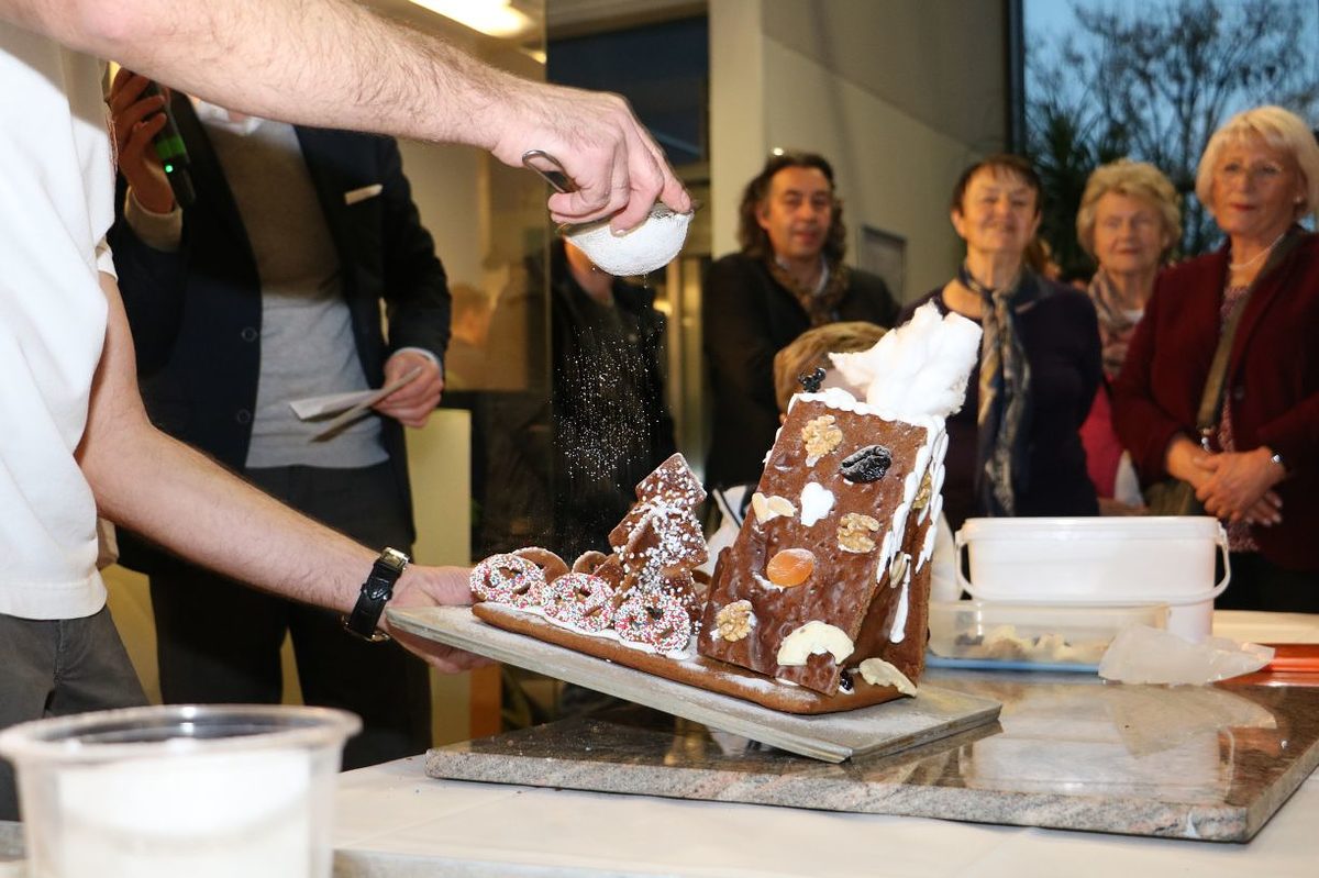 Weihnachtsbäckerei 58
