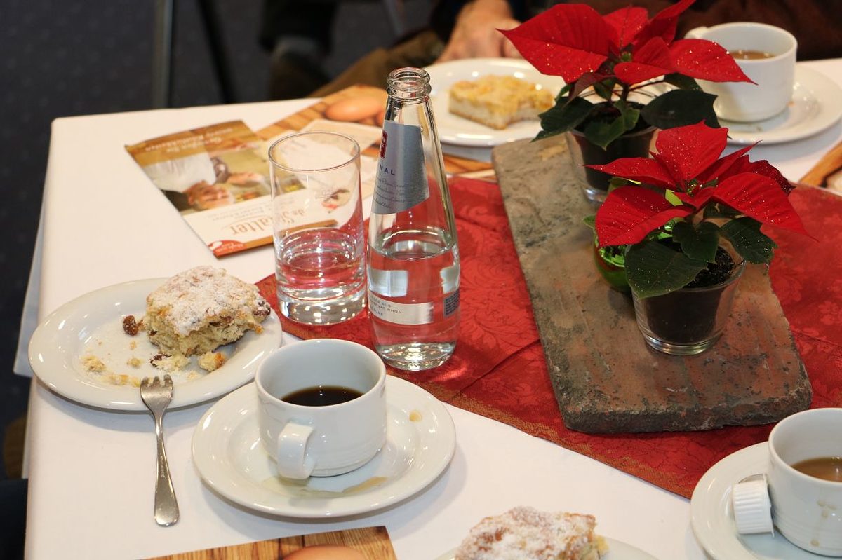 Weihnachtsbäckerei 77
