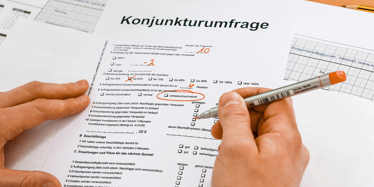 Konjunktur, schlechte - Leere Auftragsb + - HWKNO, Foto Graggo (1)