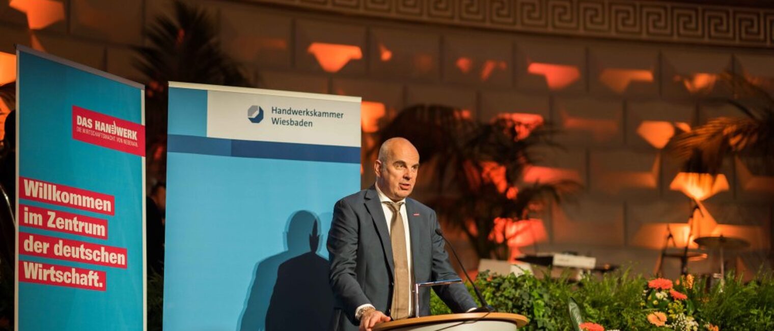 Impressionen der Meisterfeier des Jahrgangs 2022 am 18. Februar 2023 vor und w&auml;hrend der Veranstaltung im Kurhaus Wiesbaden.