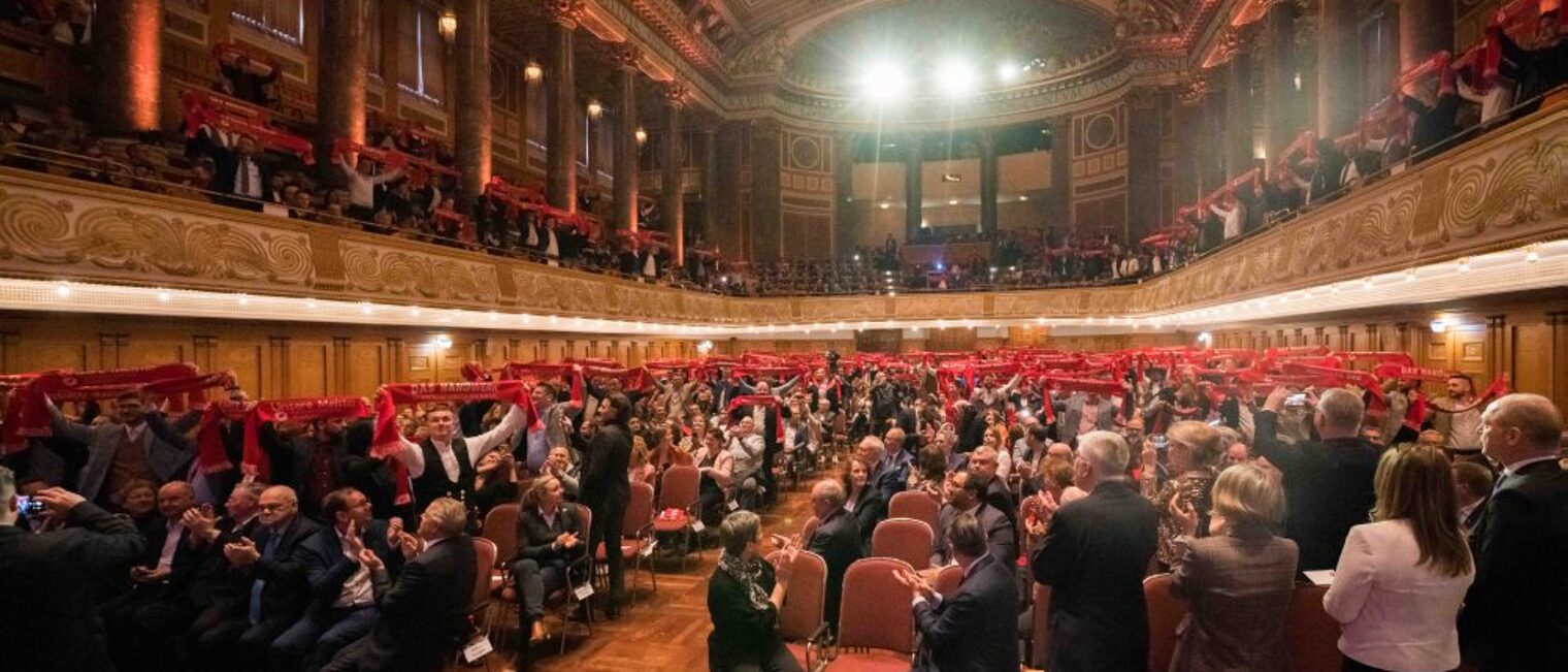 Impressionen der Meisterfeier des Jahrgangs 2022 am 18. Februar 2023 vor und w&auml;hrend der Veranstaltung im Kurhaus Wiesbaden.