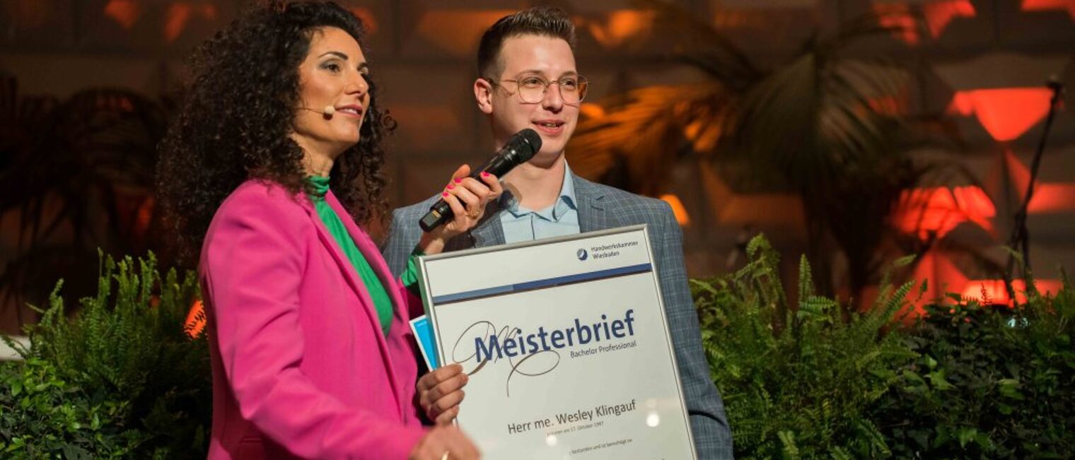 Impressionen der Meisterfeier des Jahrgangs 2022 am 18. Februar 2023 vor und w&auml;hrend der Veranstaltung im Kurhaus Wiesbaden.