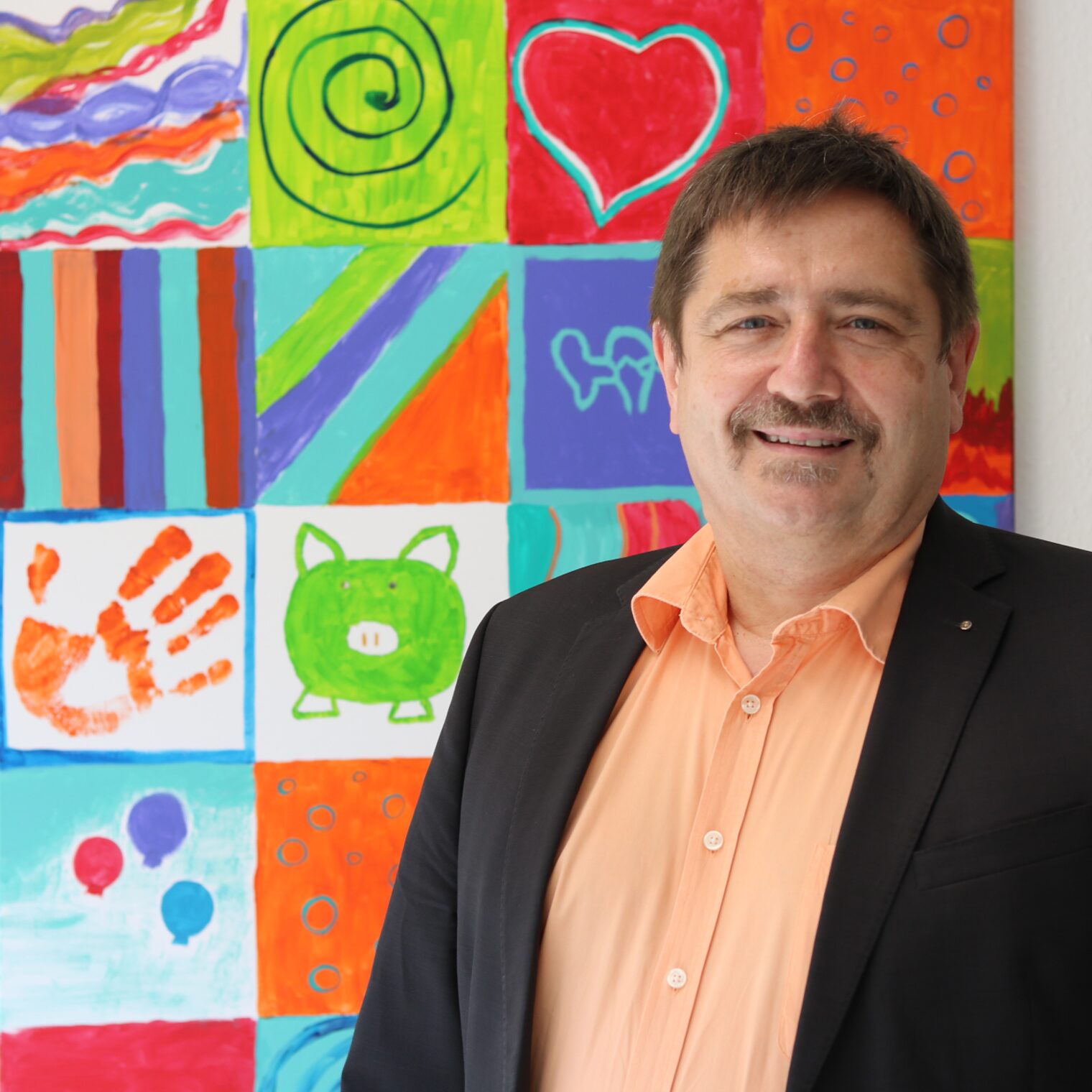 Gerd Espik in der Filiale Espig Hörgeräte in Wetzlar.