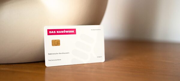 Eine Beispielkarte des elektronischen Berufsausweis