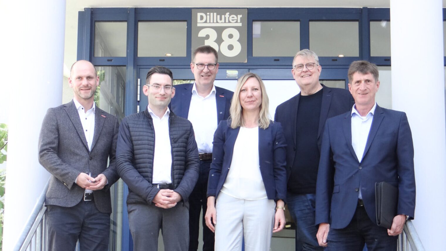 Gruppenfoto von den Informationsgespräch des Handwerks mit dem Regionalmanagement Mittelhessen GmbH 2025