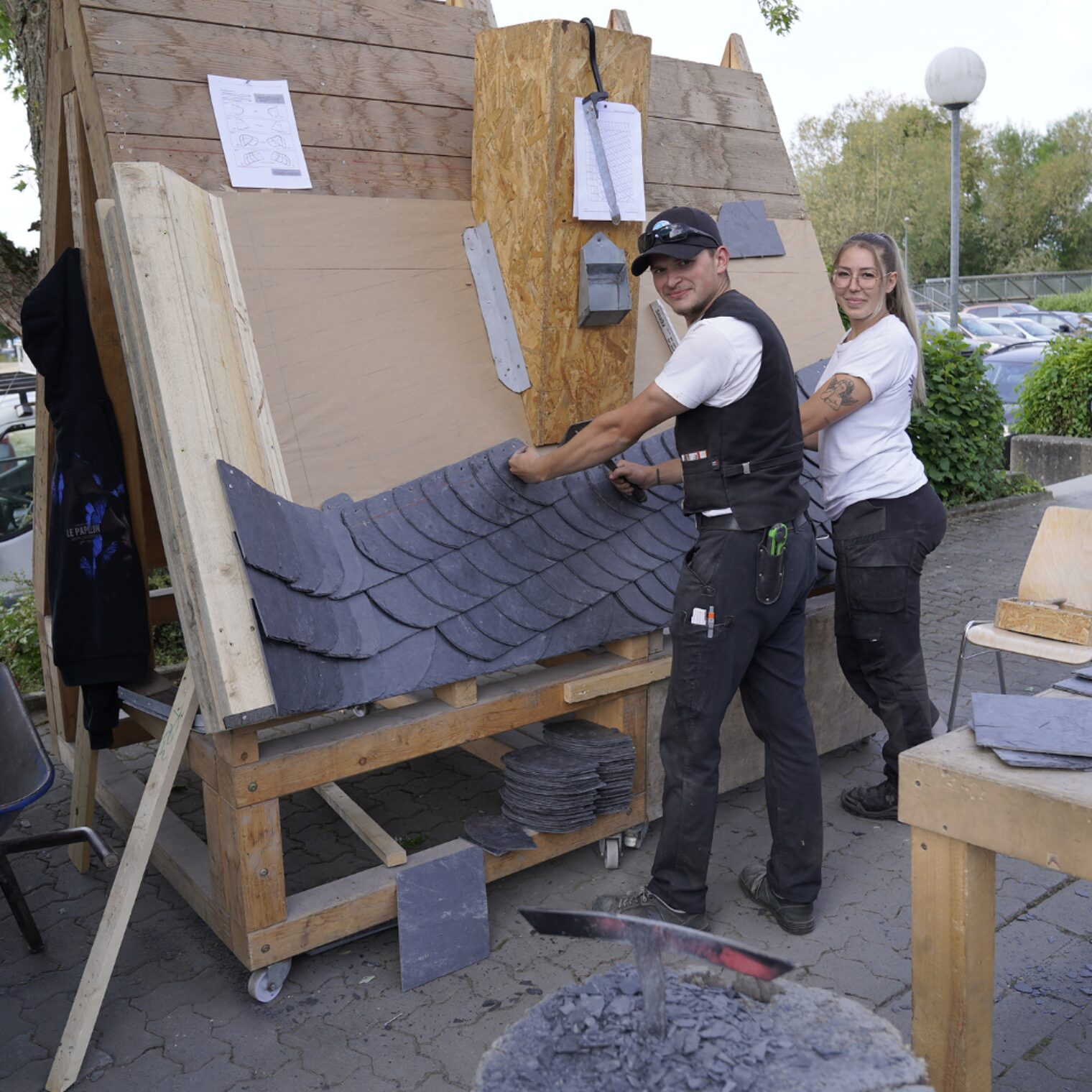 Einblicke aus verschiedenen Bereichen vom Handwerk live 2025. Bereich Dachdecker.