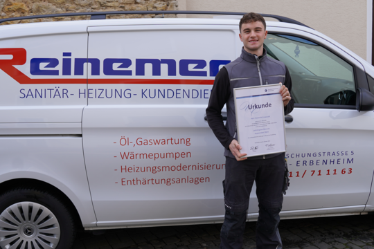 Dominik Krawczak ist von der Handwerkskammer Wiesbaden als Lehrling des Monats September ausgezeichnet worden.